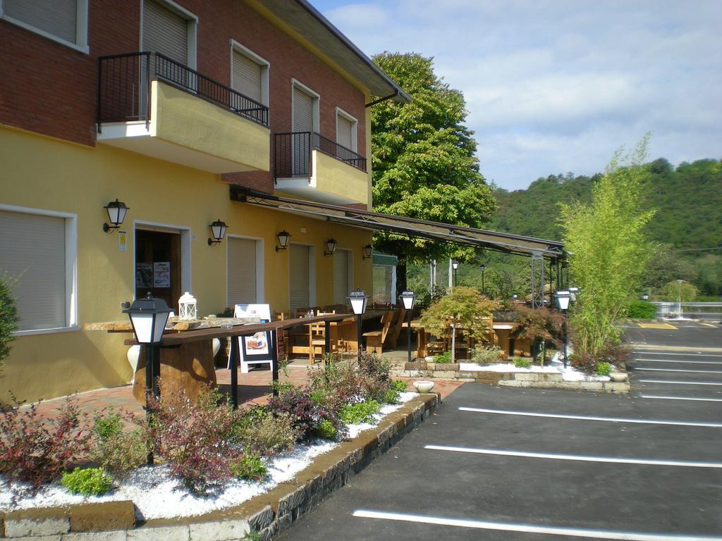 Le Colline Del Garda Hotel Bussolengo Exterior photo